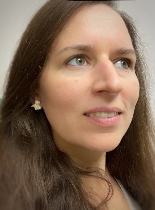 Ibolya fülbevaló - fehér (fémmentes változatban is kérheted)