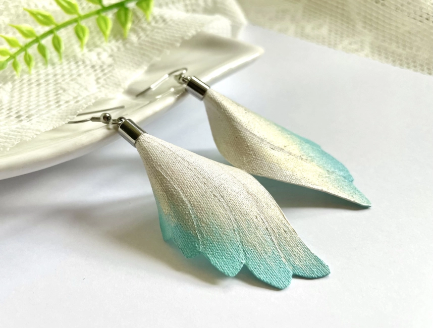 Angyalszárny fülbevaló - fehér/türkizkék/fehérarany